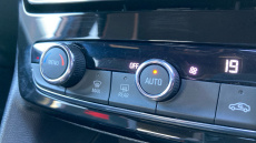 Vauxhall Mokka 100kW SRi Premium 50kWh 5dr Auto Electric Hatchback